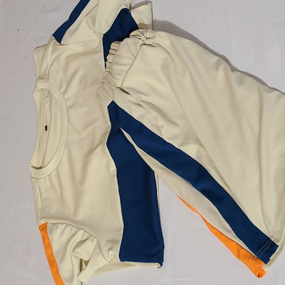 Conjunto, small - Picture 2 of 3